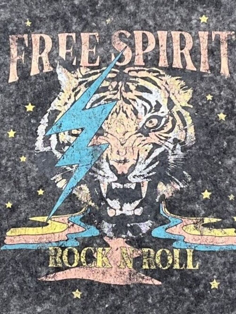 Rock N Roll Free Spirit Preowned 2XL T-shirt